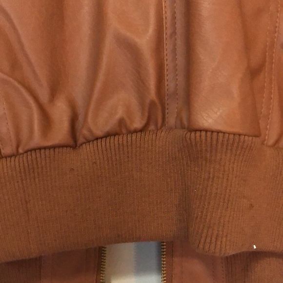 Jacket - Picture 5 of 6